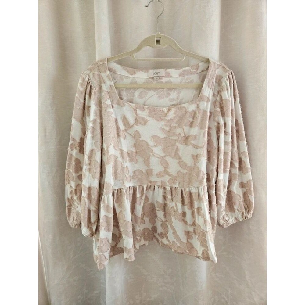 LOFT Floral Jacquard Square Neck Peplum Top with 3/4 Puff Sleeves Size L